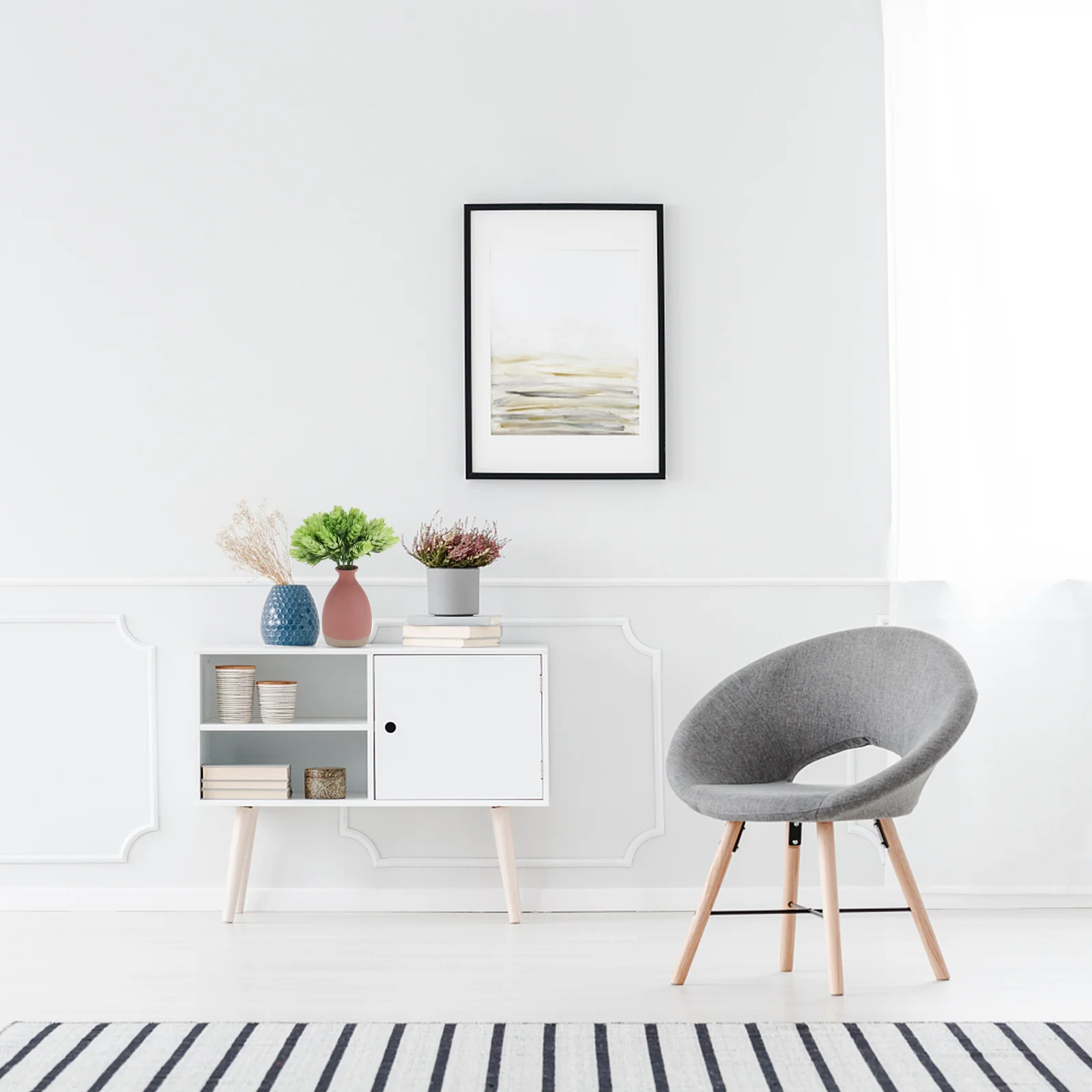 

2Pcs Simulation Small Green Plants Lifelike Plastic Pineapple Grass Bouquet Decorative Desktop Bookshelf Room Ornament