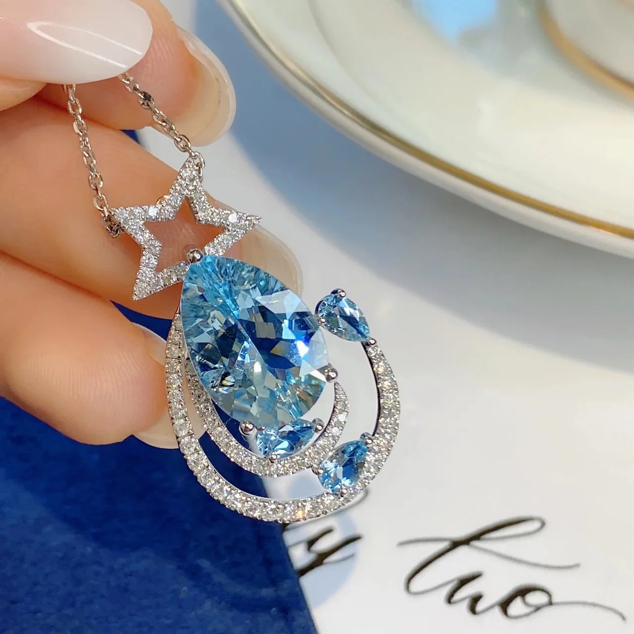 Creative Star Moon Summer silver 925 inlay Diamonds Fresh Water Drop Blue Gemstone Necklace Exquisite pendant Wedding Jewelry