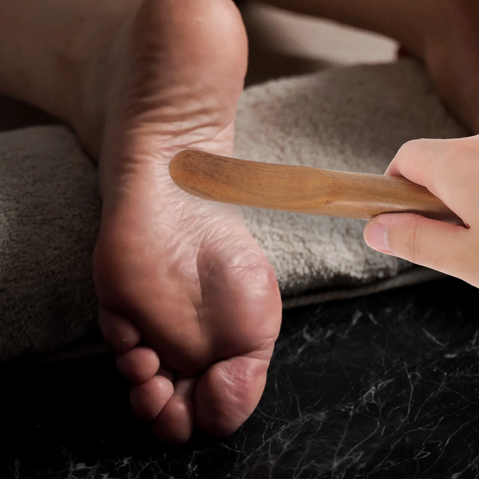 

Набор из 3 деревянных массажных палочек для точечного массажа стоп, рук и тела, портативный массажер из натурального дерева, способствует улучшению кровообращения