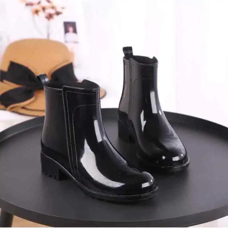 Women\'s Rain Boots Waterproof Rubber Sole Low Heel Winter Shoes Female Middle Tube Fashion Black Casual Luxury Design Ankle Boot