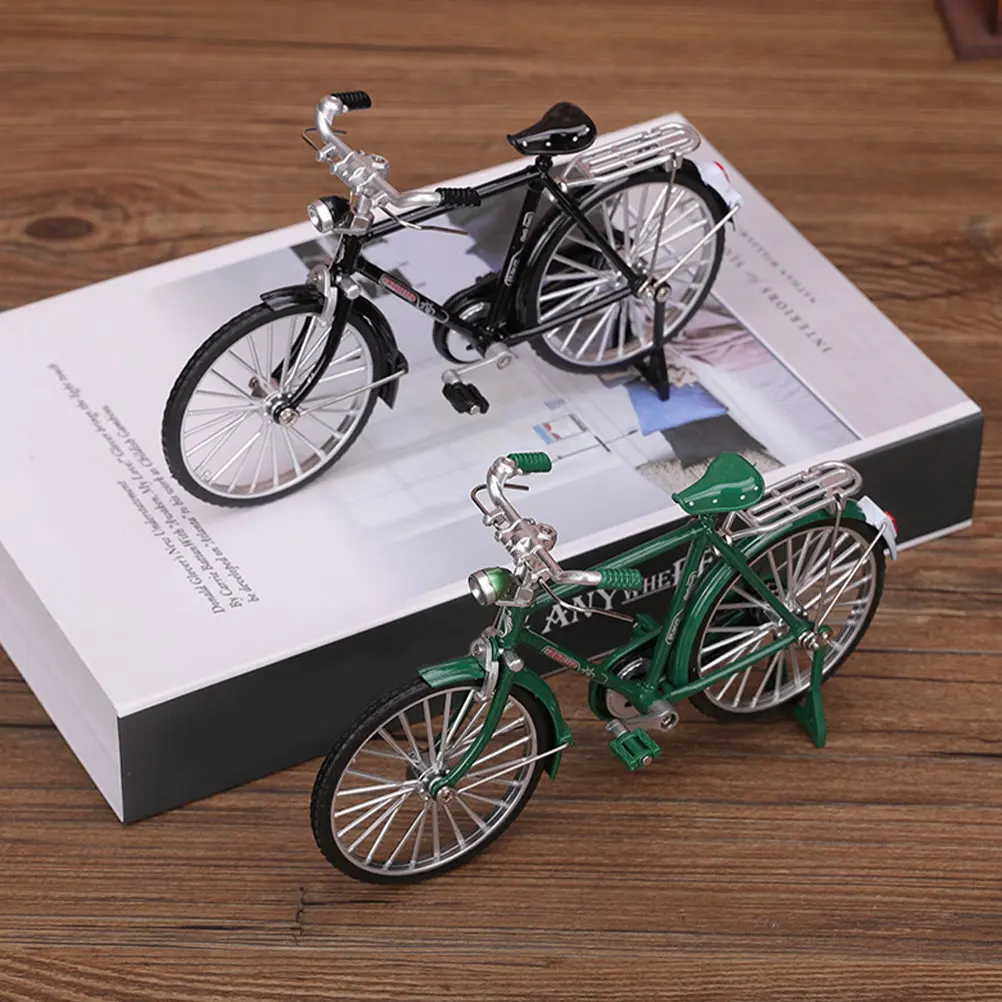 

Vintage Style Miniature Bicycle Ornament for Home Office Desk Decor Retro Iron Art Bike Decoration Enhances Kids Cognitive