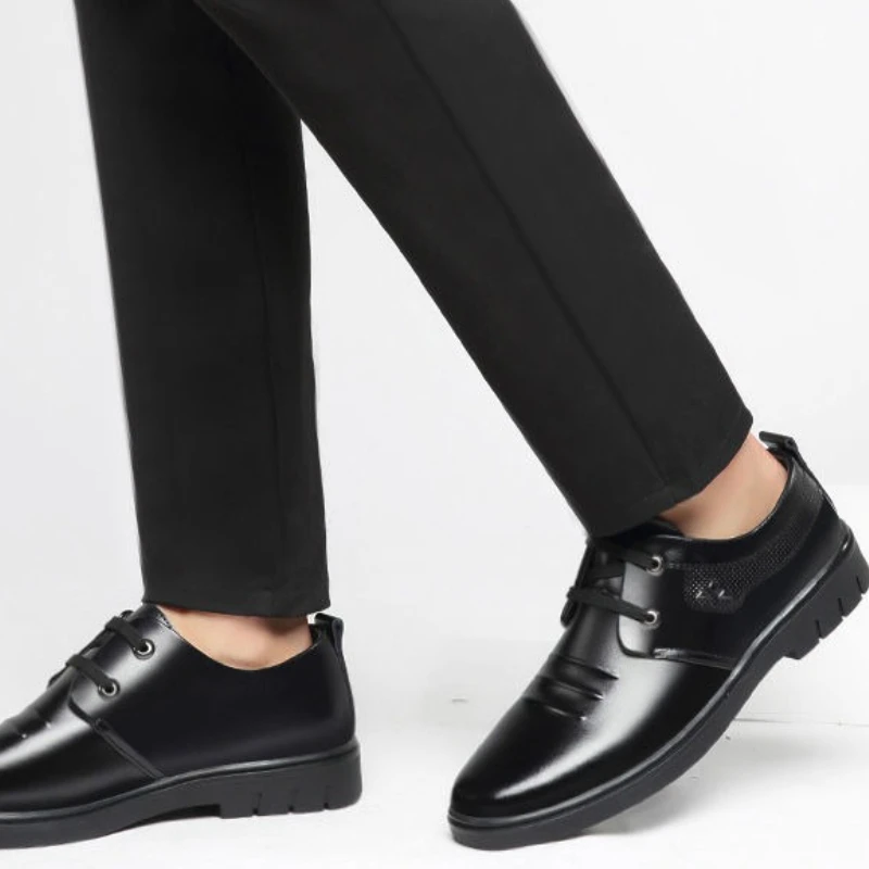 

Офисные мужские деловые туфли с круглым носком, однотонные, 39, дешевая одежда для жидкости, повседневная деловая новая мужская обувь из воловьей кожи для вечеринок