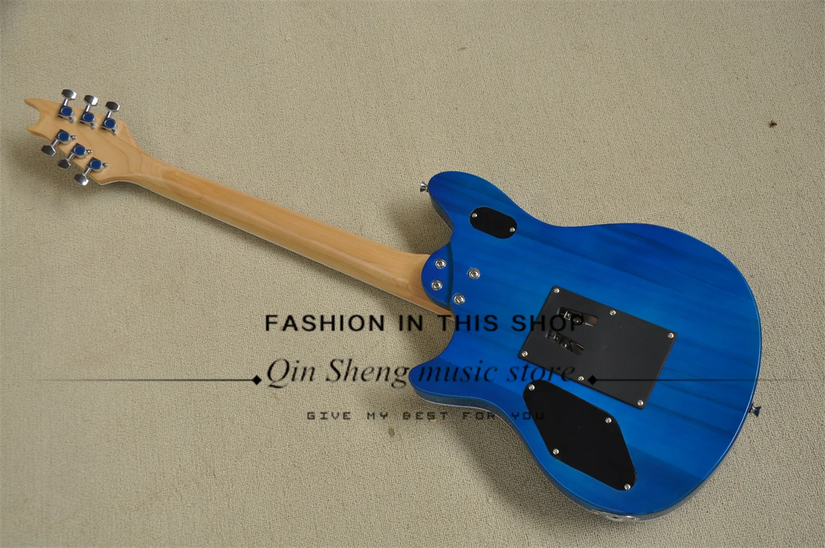 Blue Guitar Squilted Maple Top Tremolo Bridge Maple fingerboard 22 Frets wolf Solid wood body HH pickup Chrome tuner