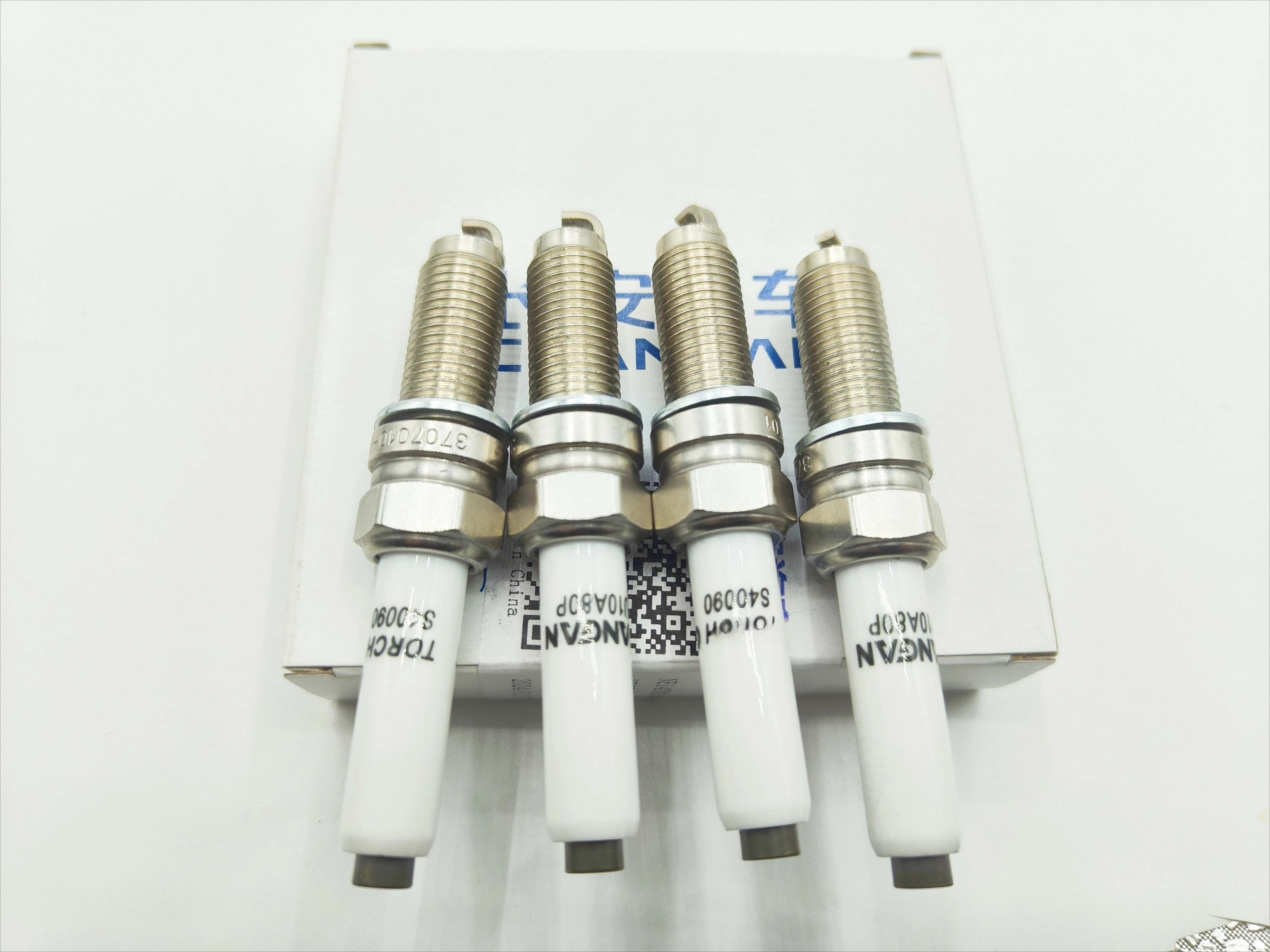 4pcs/set Spark Plug 3707010-NE01 For CHANGAN UNI-T 1.5T CS35 PLUS /2018 EADO /EADO PLUS 1.4T CS55PLUS 1.5T  NE14T003-0200