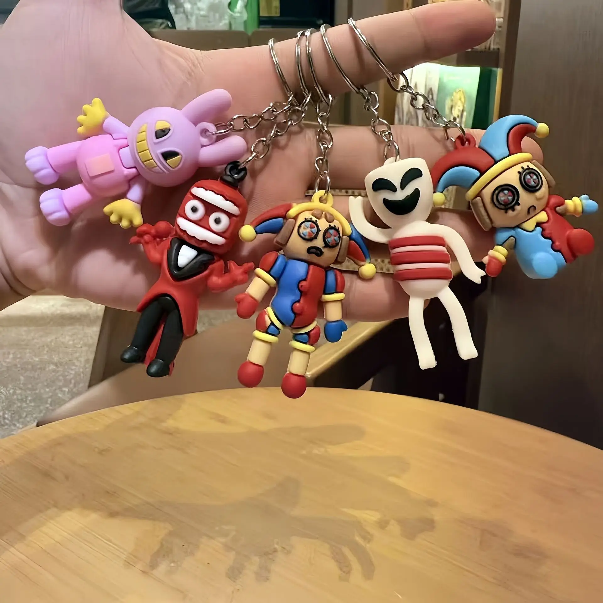 Cartoon Magic Digital Circus Keychain Clown Doll Keychain Accessories Wholesale Y2k Fashion Toys Anime Cartoon Frind Kawaii Cute