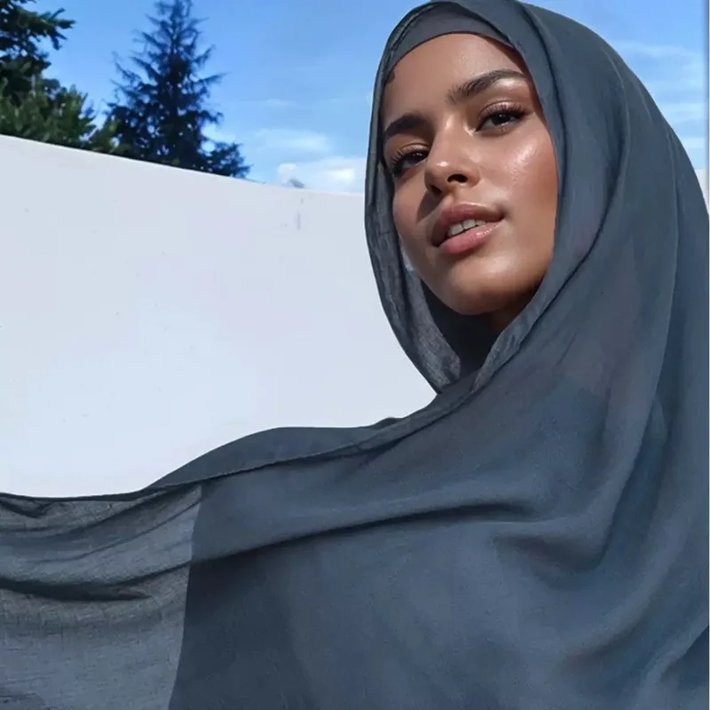 Hot-Selling Double-Stitched Rayon Scarf, Popular Headscarf In Malaysia And Indonesia, Lightweight Modal Headscarf70*180cm