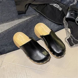 Vintage riveted waterproof platform thick bottom baotou tow new all-in-one design sense a word half slipper woman