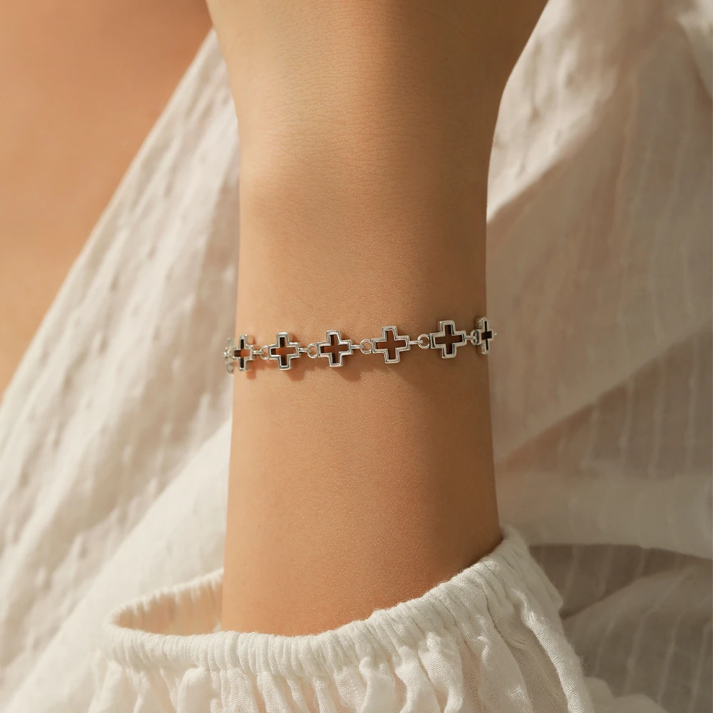 

Xiqi Jewelry S925 Silver Japanese and Korean Style Niche Vintage Hollow Cross Bracelet for Women, Jewelry Gift
