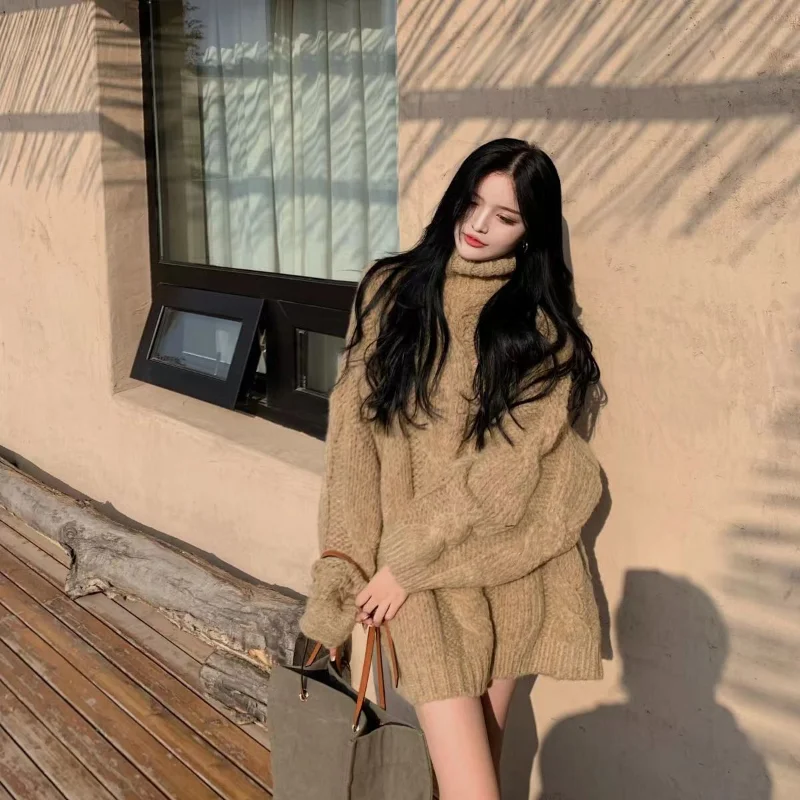 High-collared twist pullover long-sleeved sweater jacket female lazy wind Korean version of loose medium-length knitted sweater