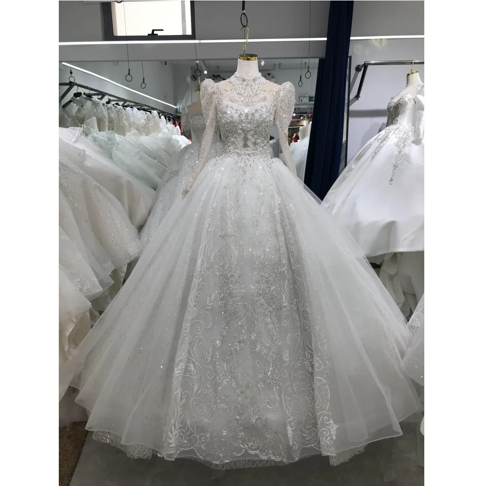 

Kisswhite Xlove Collection Customized 7-15days Ship It Out Turtle Neck Long Sleeves Big Skirt Puffy Wedding Dresses For Bride