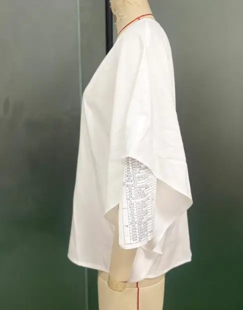 صيف جديد المنتج نمط بلون نصف كم تي شيرت هوديي الخامس الرقبة بلون فضفاض الخفافيش كم عادية المرأة تي شيرت