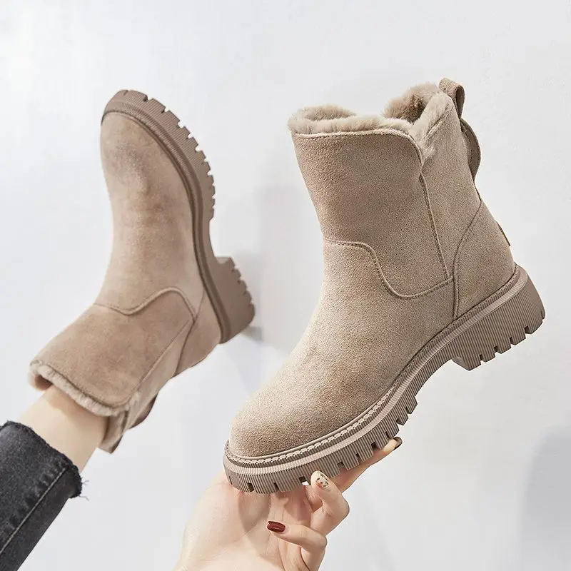 

Women's Winter Snow Boots Trendy 2023 Mid-Calf Fleece Lined Thickened Warm Cotton Shoes Leather Fur Integrated Winter Boots