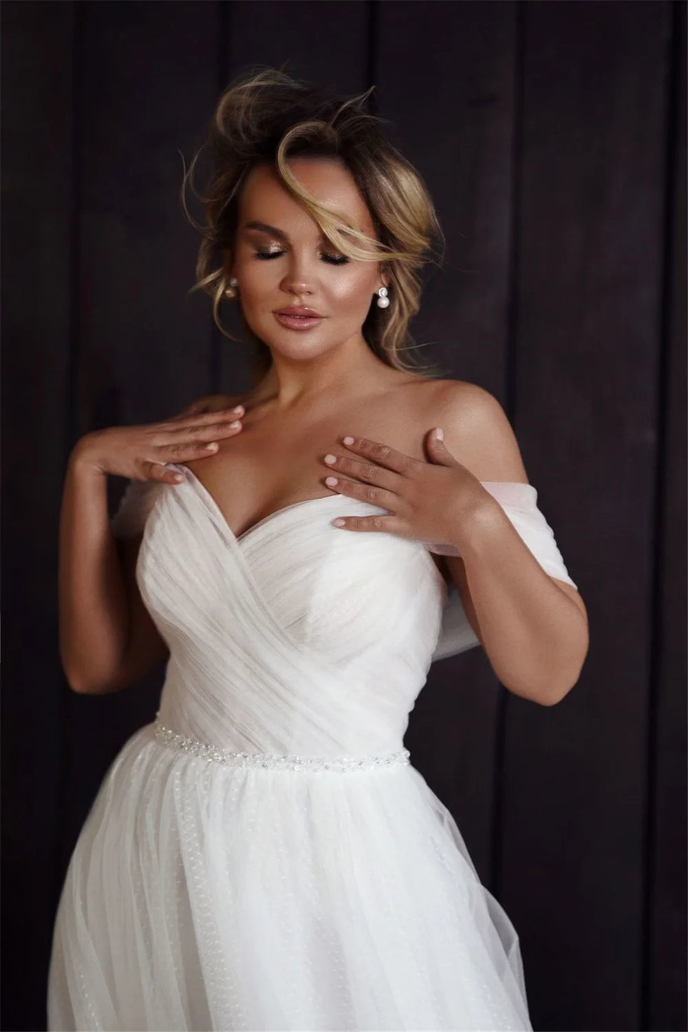 Robe De mariée De plage en Tulle à pois, épaules dénudées, plis, jardin, pays, princesse, personnalisée aux Mesures, 2021