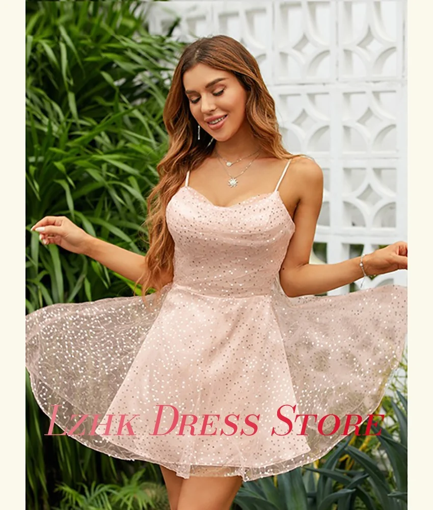 Maßgeschneidertes, hochwertiges Organza-Abendkleid in A-Linie mit Spaghettiträgern und Pailletten, sexy, herzförmige, ärmellose Promi-Kleider