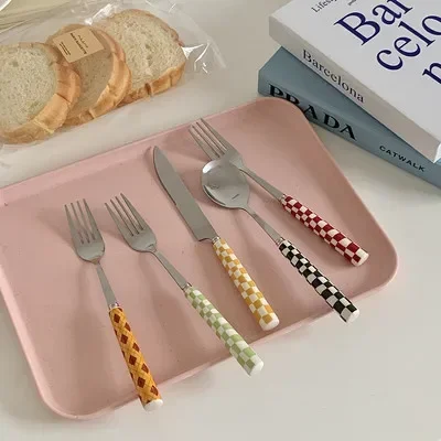 3pcs Ins Style Checkerboard Stainless Steel Knife Fork And Spoon Ceramic Handle Steak Knife Fork And Spoon Set Popular Tableware