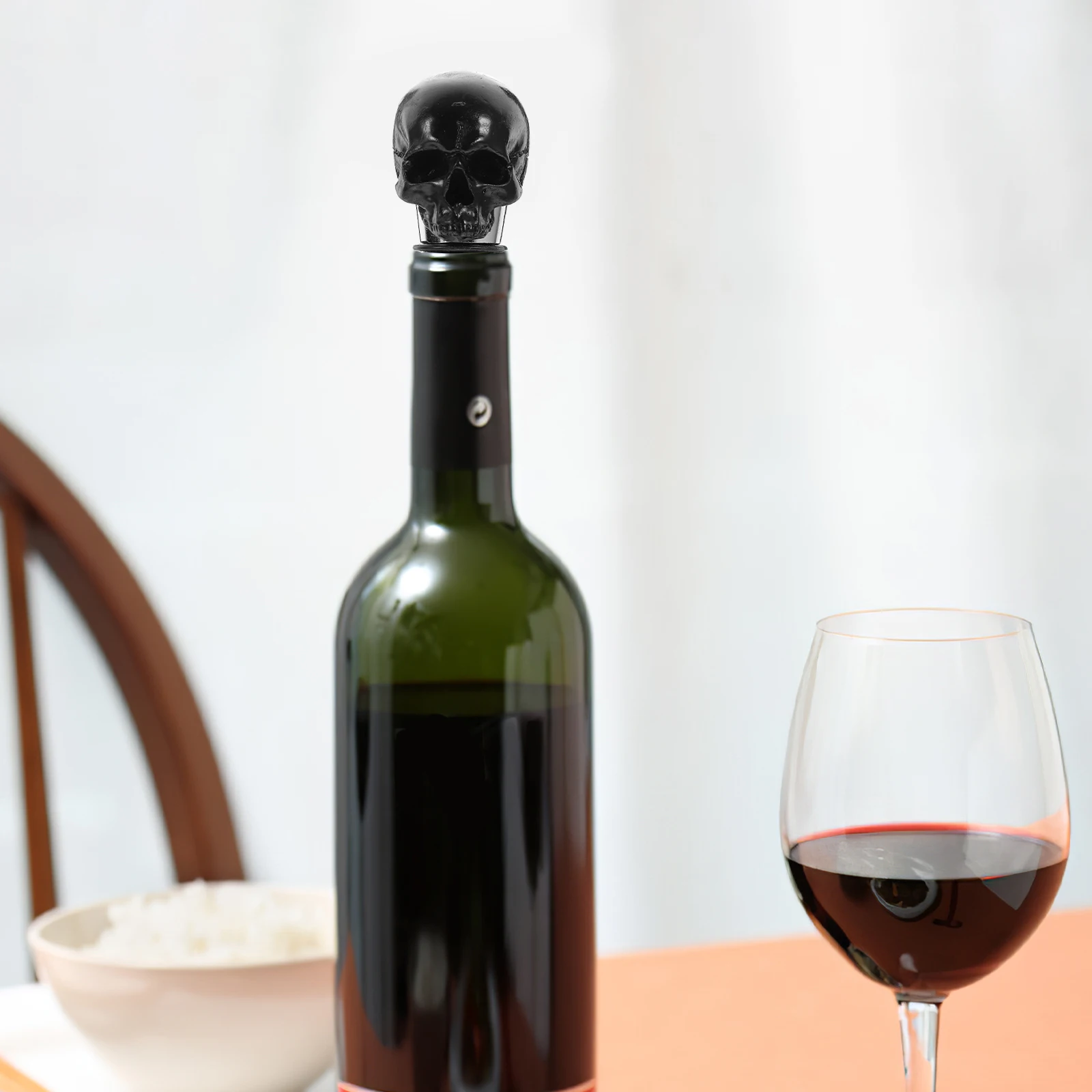 

Wine Bottle Stopper Skull Sealing Plug Shape Party Accessory Black Resin