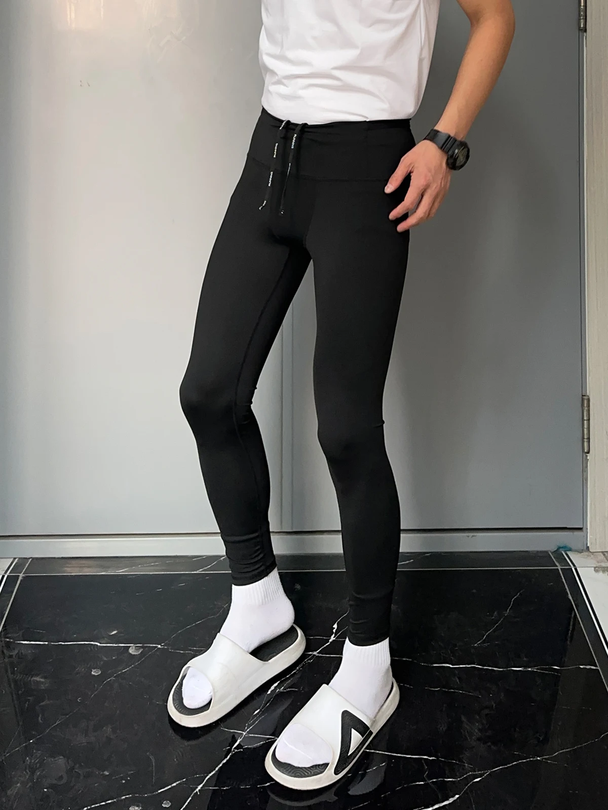 

High Elastici Crion Men's Fitn Running Trousers Outdoor Qui Dry Sports Pants with Ring Waist Bag by UNCLEBLUE