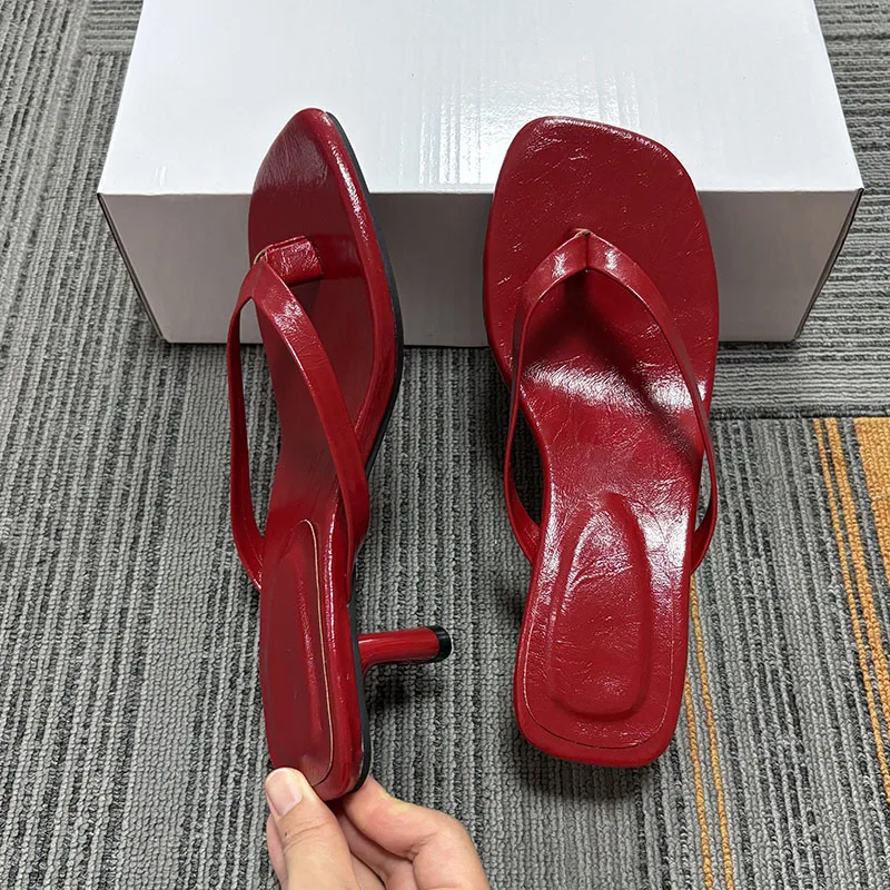 Rote Modische Damenschuhe mit Absatz, Elegante Flip-Flops, Sandalen und Pumps für Frauen