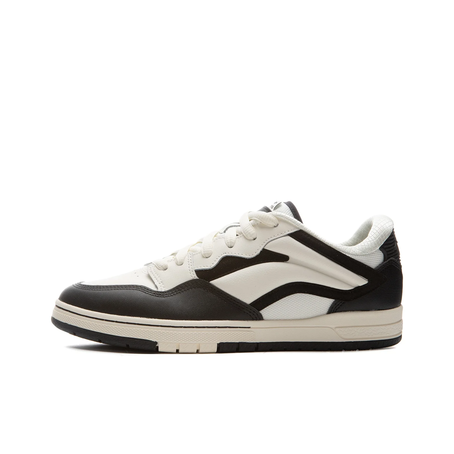 Li Ning Slip Resistant Abrasion Resistant Low top Skateboard Shoes Men's Black White AEPV035-2