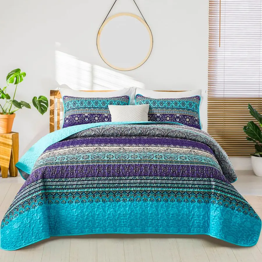 

Boho Queen Quilt Set, Blue Purple Bohemian Queen Quilt Bedding Set, Lightweight Microfiber Bed Decor Bedspread for All Season 96
