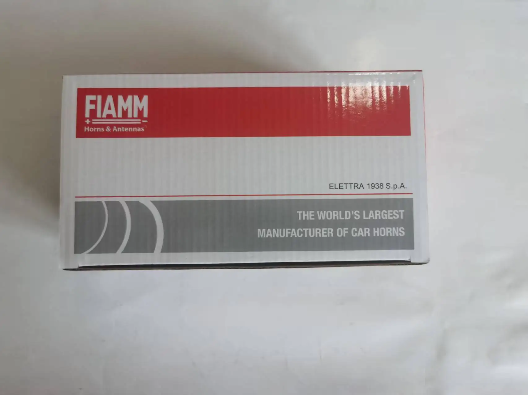 2PCS   SNAIL  HORN  (HIGH+LOW)  FIAMM  AM80SX  FOR GM REGAL/OPEL INSIGNA/Chevrolet