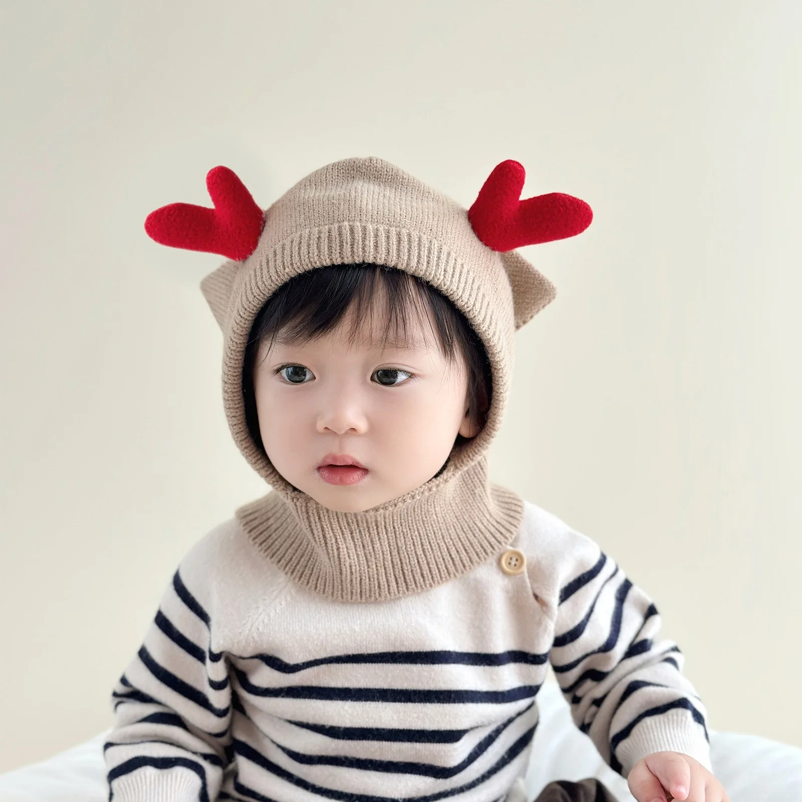 Cappelli per ragazzi e ragazze in inverno, protezione per le orecchie carina, cappello caldo di un pezzo con corna addensate, protezione per le orecchie dei cartoni animati