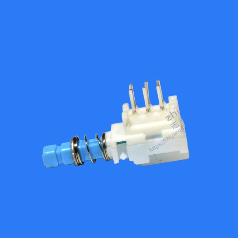 

30pcs/power amplifier key switch key switch SPUJ reset no lock 3.2*3.2 stock promotion