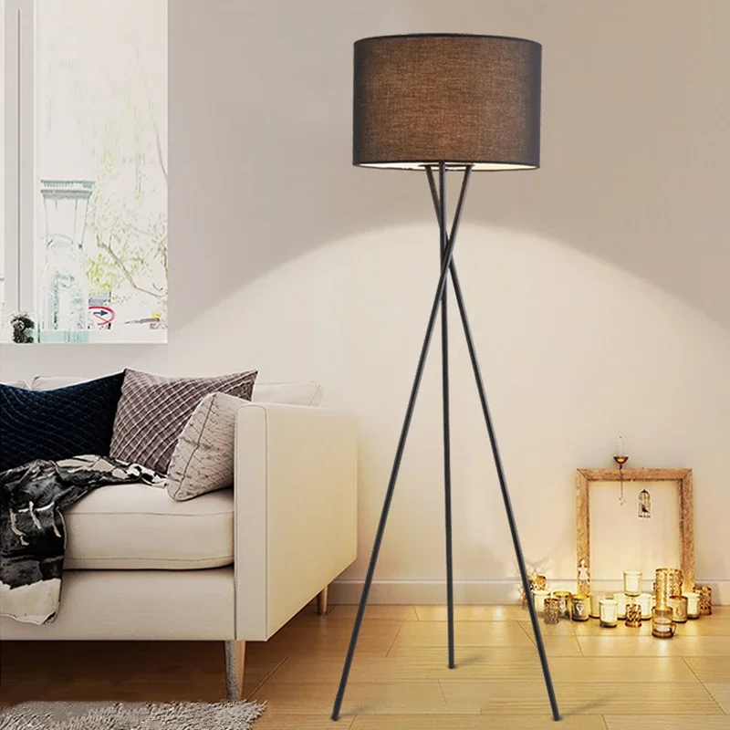 Ins Minimalist Nordic LED Living Room Bedroom Vertical Bedside Light Wall Corner Table Sofa Atmosphere Ring Lights with Tripod