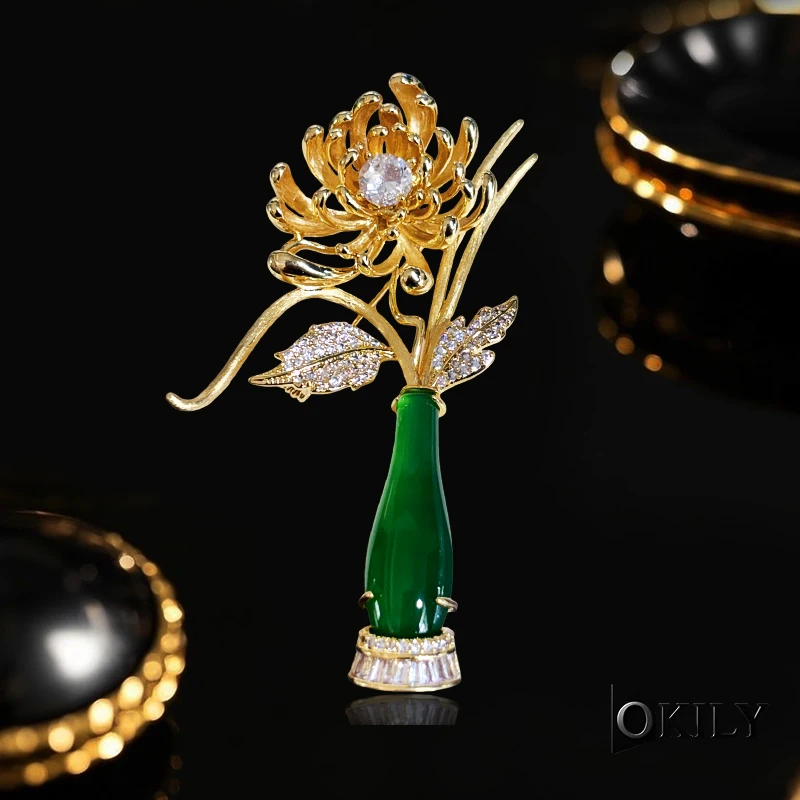 OKILY Luxury Vase Pipa Velvet Flower Brooch Coat Shell Osmanthus Corsage Accessories Female Zircon Butterfly Tortoise  Accessori