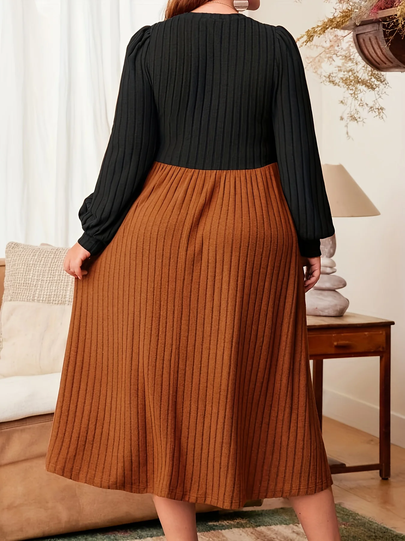 Autumn and winter style large size contrast color stitching long skirt round neck long sleeves slimming and elegant dress