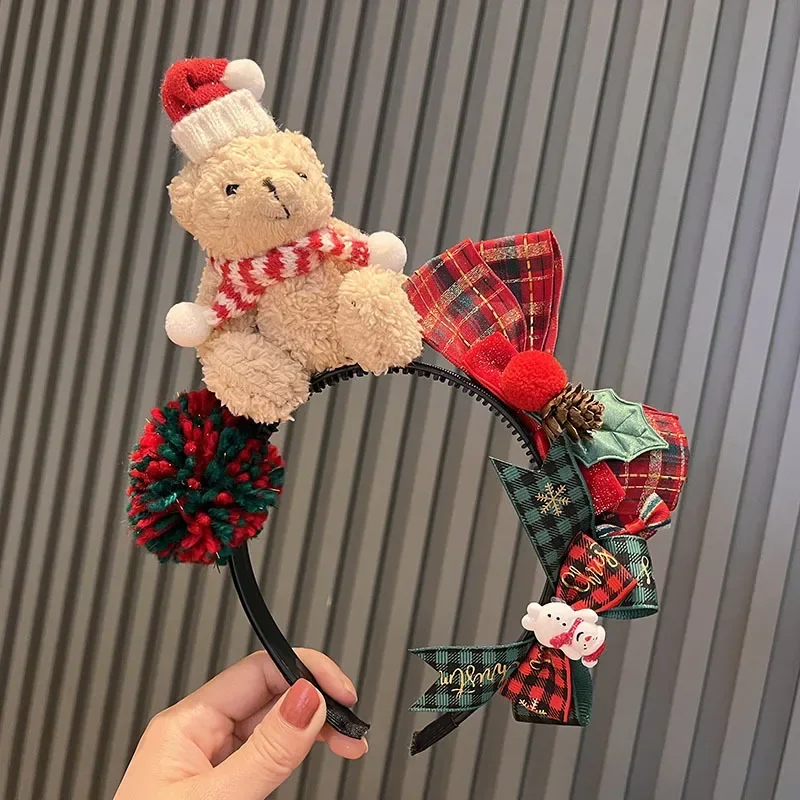 Cartoon super cute Christmas bear headband, warm Christmas scarf, bear headband, red and green bow headband accessory