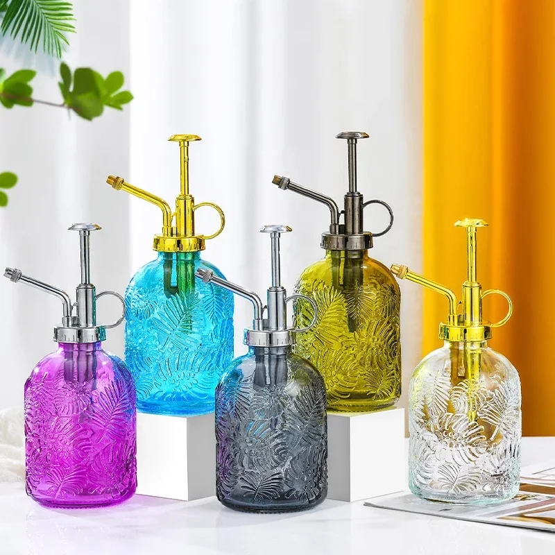 Creative Transparent Glass Maple Leaf Watering Bottle Hand-pressed Glass Watering Sprayer Color Sprinkler Gardening Supplies