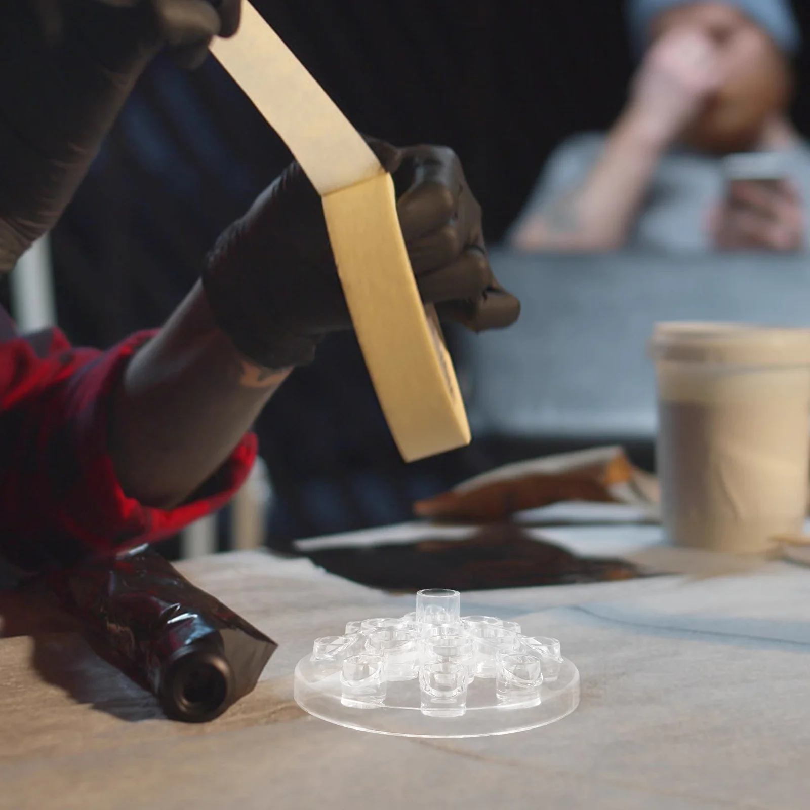 

1Set Transparent Silicone Tattoo Pigment Cup Holder Multi-Holes Round Non-Slip Base Ink Cup Stand Tattoo Supplies