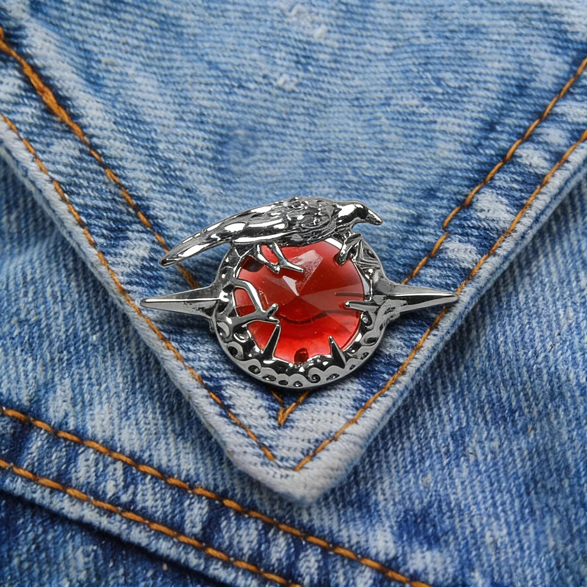 Love And Deepspace Sylus Brooch Cosplay Black Crow Badge Alloy Corsage Pin Clothes Backpack Decoration