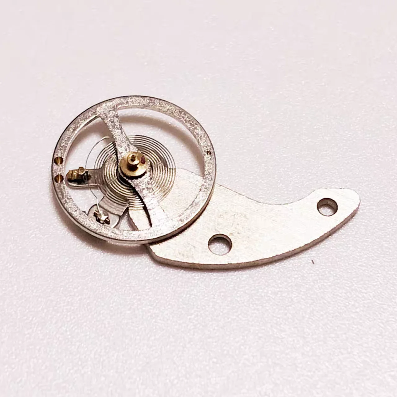 ملحقات الساعة مجموعة عجلة التوازن مناسبة لأجزاء إصلاح الساعة المتأرجحة الكاملة لحركة 7009A