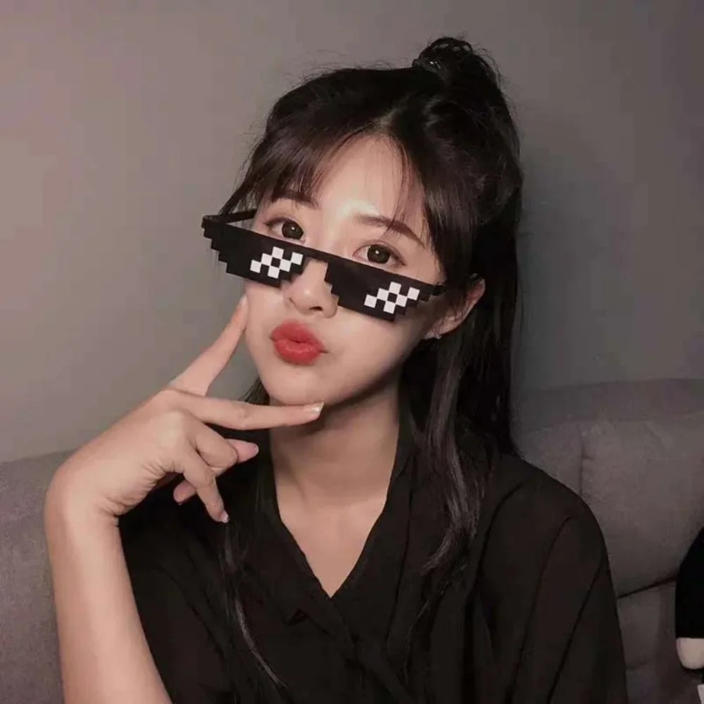 

NEW Design Funny Mosaic Sunglasses Thug Life Sun Glasses Pixel Black Retro Gamer Robot Sunglasses Birthday Party Cosplay