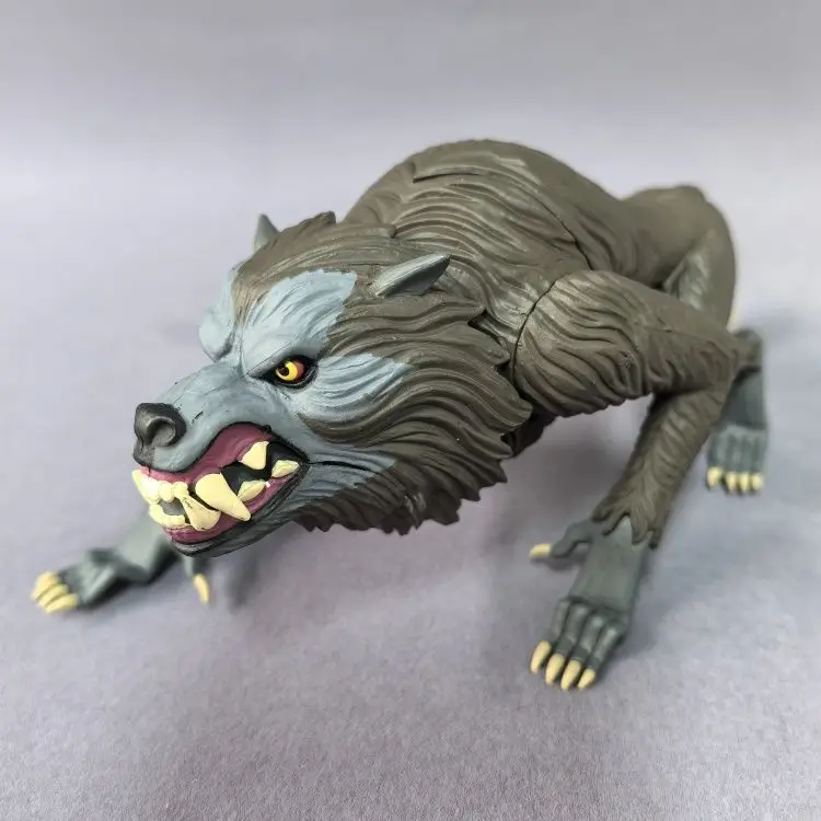 Nuevo traje Neca Miyamoto Usagi Jones Schneider Robot llamativo de ratón figura de acción de Anime articulaciones coleccionables se pueden mover hecho a mano