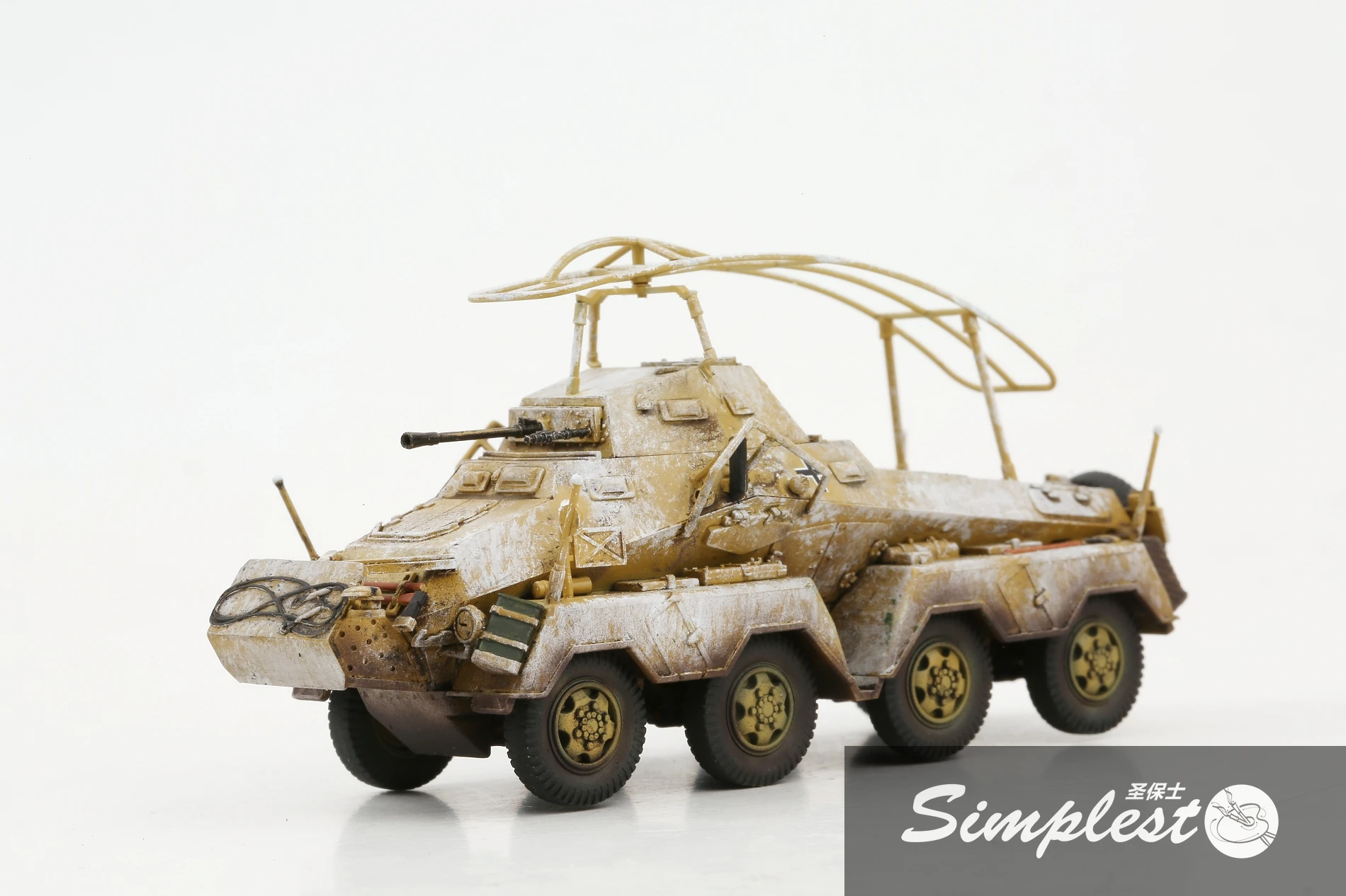 Simplest 72026S 1/72 German Sd,Kfz 232 Armored Vehicle Built Model