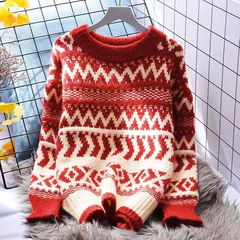 Winter Chic Korean Sweet Casual Long Sleeve Top Y2k Vintage Women\'s Sweater Christmas Loose Knit Stripe O-Neck Pullover Loose