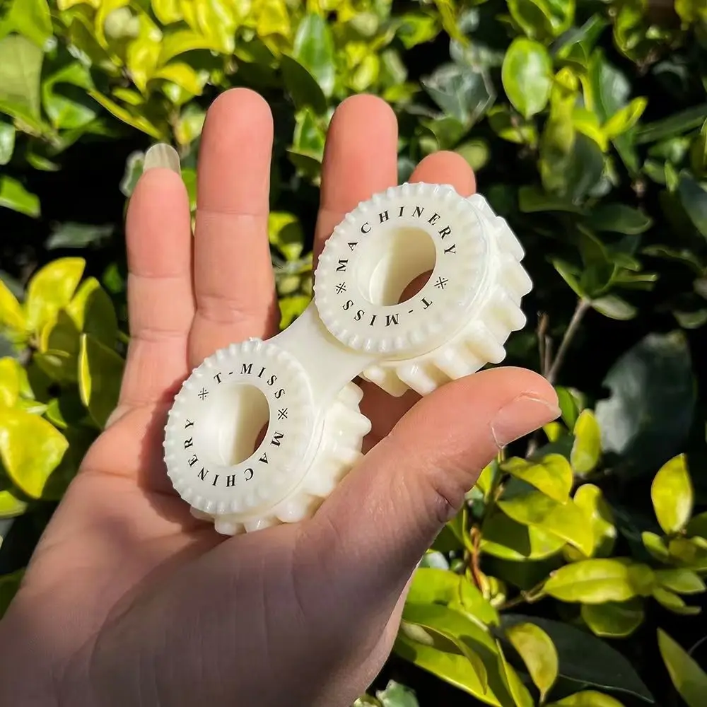 Spinning Top Fingertip Gyroscope Plastic Durable Hand Spinner Chain Gear Diy Fingertip Sprocket Stress-relieving Gyroscope