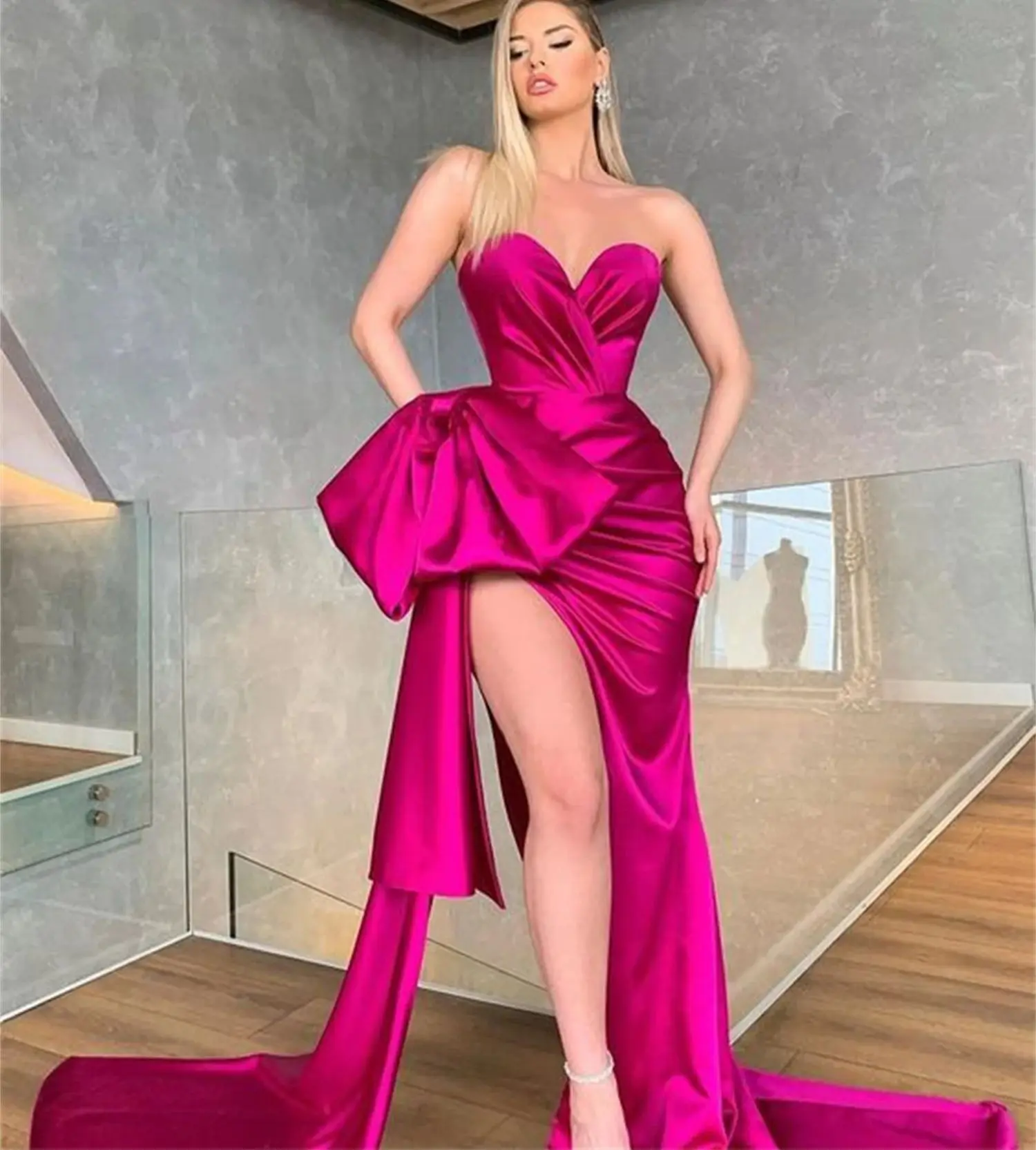 Lucy Wedding Party Dress Satin Cocktail Ball Gown Evening Strapless Slit Dresses Medium Length Robe Soiree De Luxe 2024 Prom