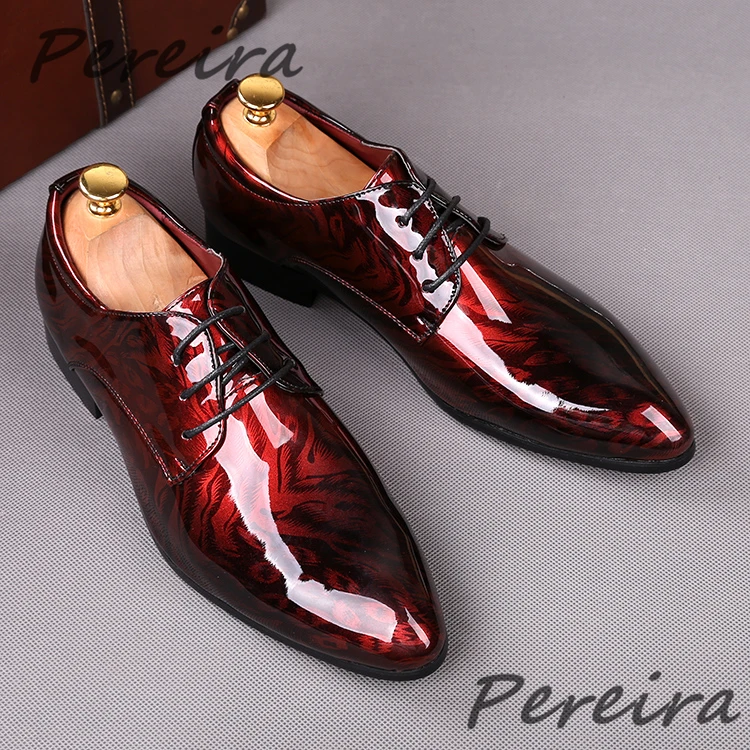 

Men's Classic Retro Shoes Patent Leather Prints Lace-Up Dress Business Office Shoes Fashion Pointed Toe Party Wedding Oxfords