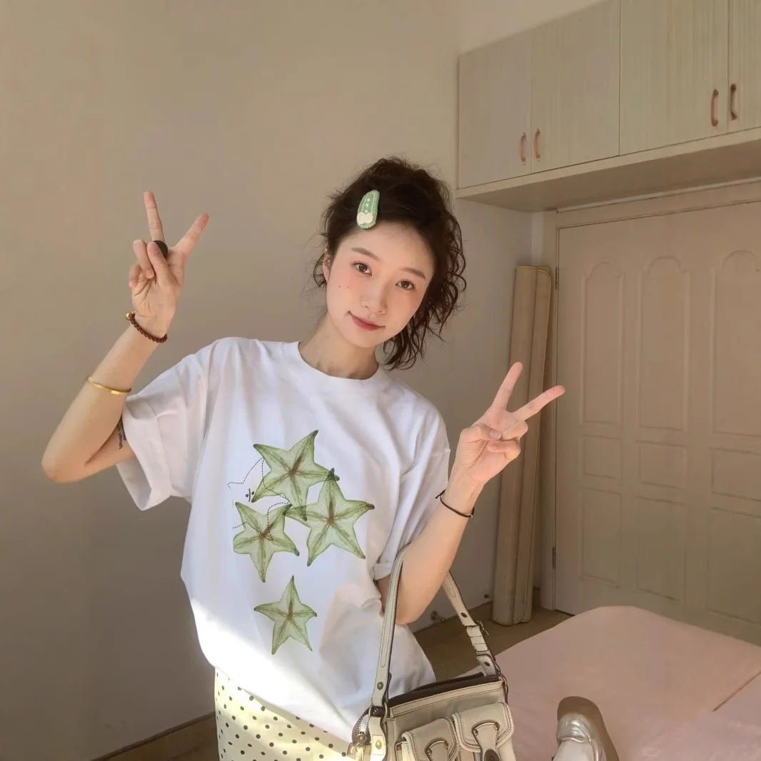 Koreańska koszulka z krótkim rękawem dla kobiet na lato Nowa, zabawna koszulka z nadrukiem owoców gwiazdy Luźna, swobodna koszulka