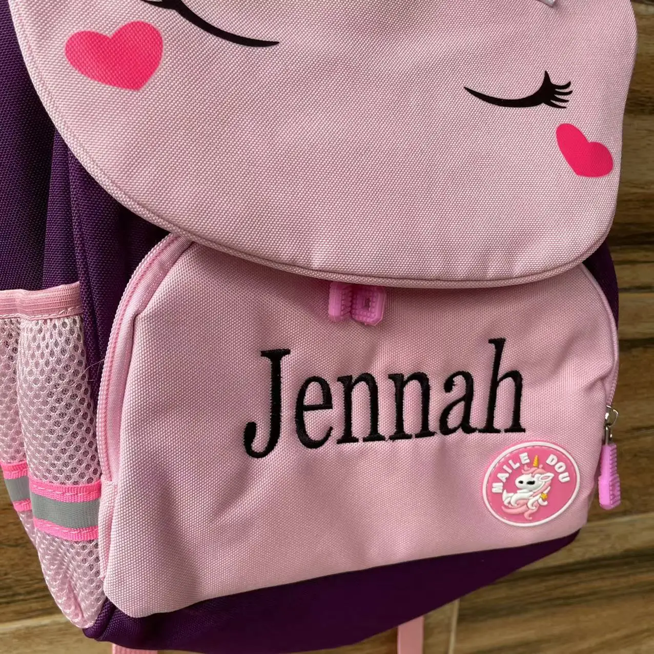 Neue Kindergarten Schult asche personal isierte Name Jungen Mädchen niedlichen Cartoon Rucksack benutzer definierte bestickte Dinosaurier Einhorn Kinder tasche