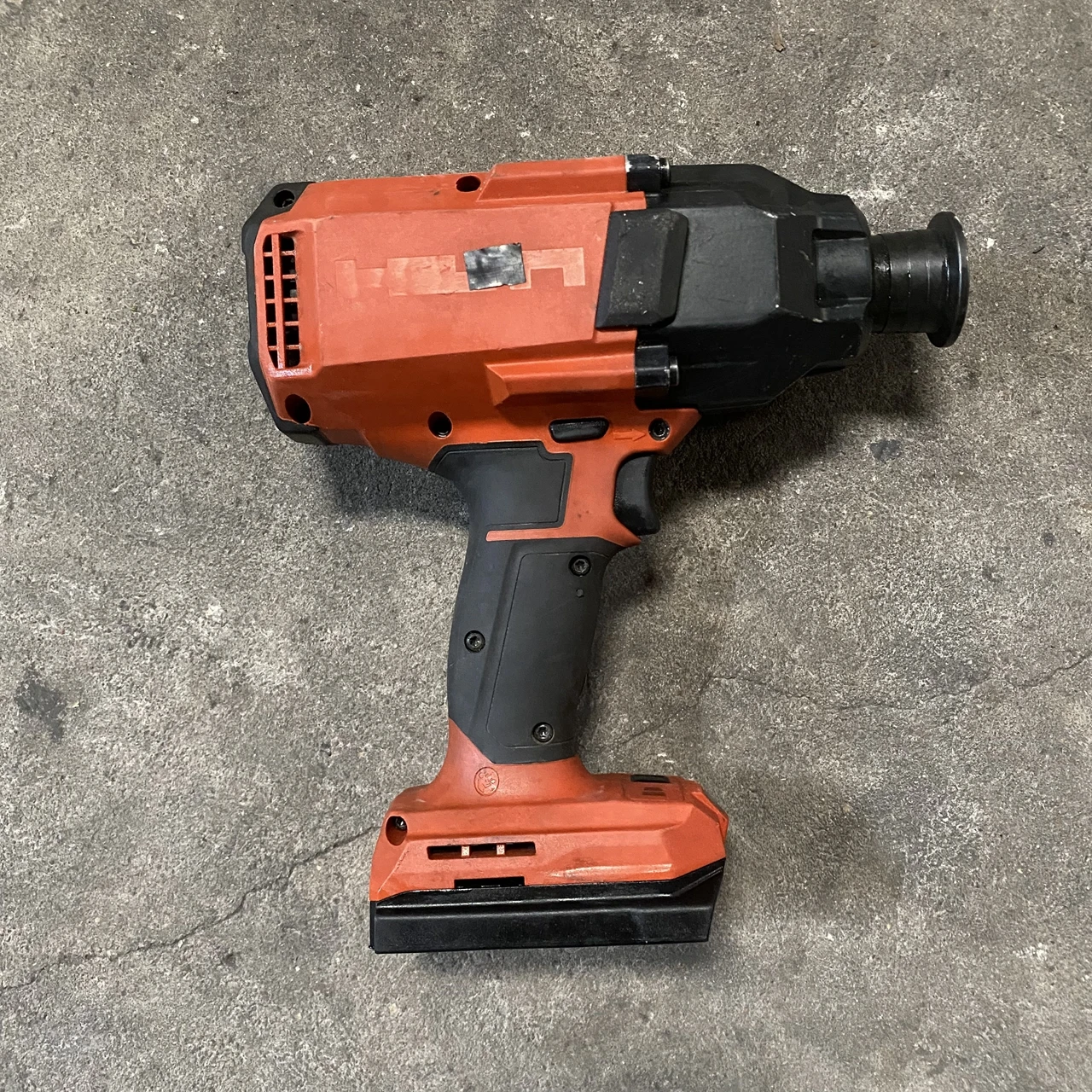 HILTI NURON 22V SID 8-22 High Performance Cordless Impact Hexagonal Screwdriver/Electric Screwdriver - Body Only, Second Hand