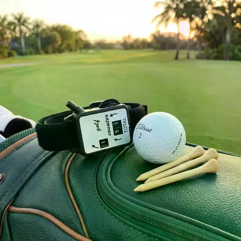 Golf Score Keeper Wristband Style Mechanical Number Tracker Hands Free Accurate Scoring for Outdoor Golfers