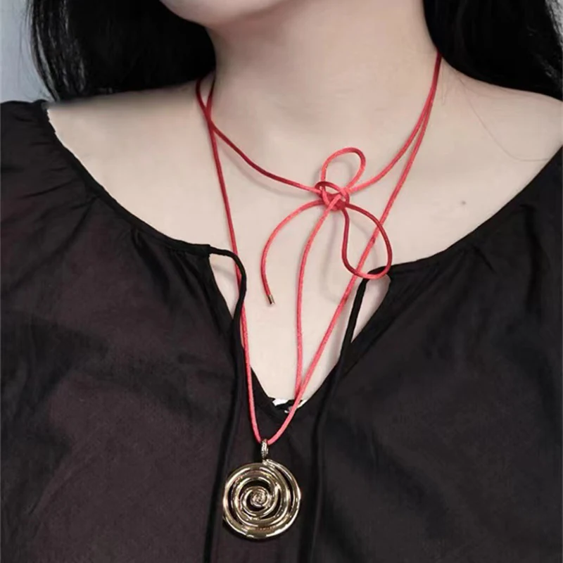 Red rope Swirling pendant necklaces for women long statement necklaces summer holiday jewelry 2024