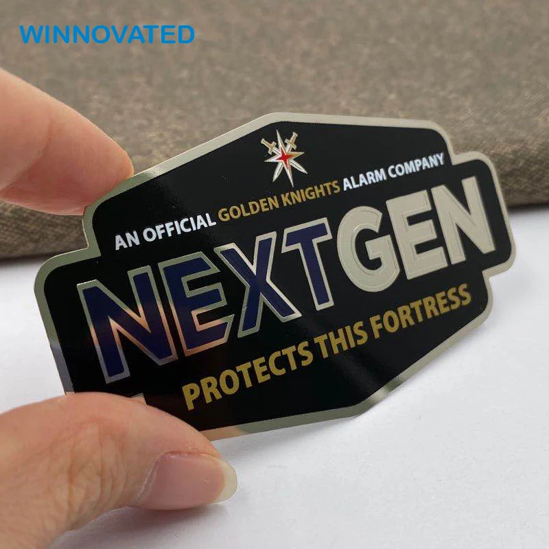 Jogo Anime Jet Metal jogando cartas