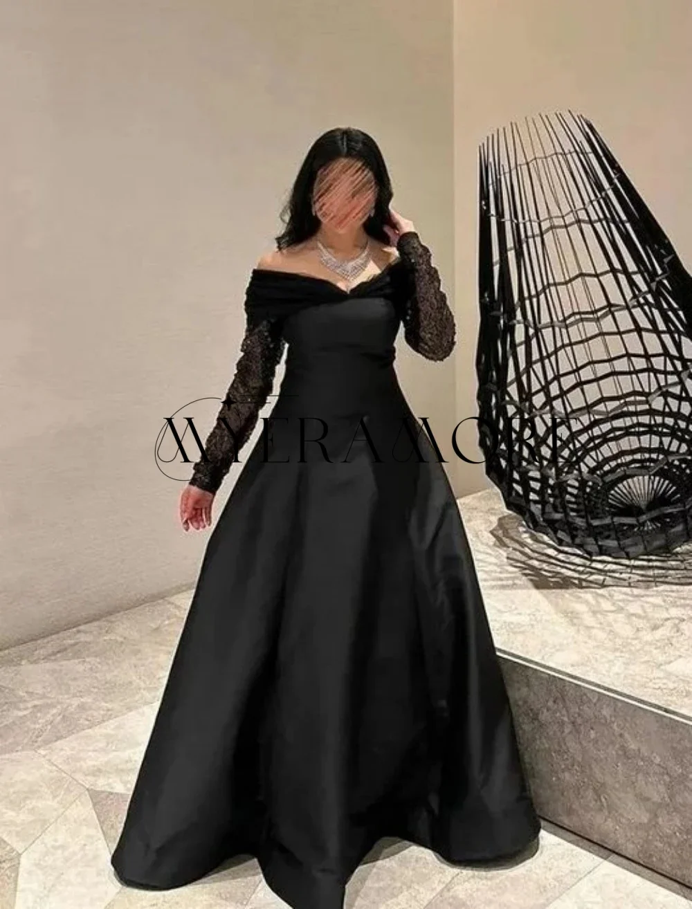

High Quality Lace Long Sleeve Evening Dresses Black Off the shoulder A-Line Homecoming Dresses Customized فساتين سهرة