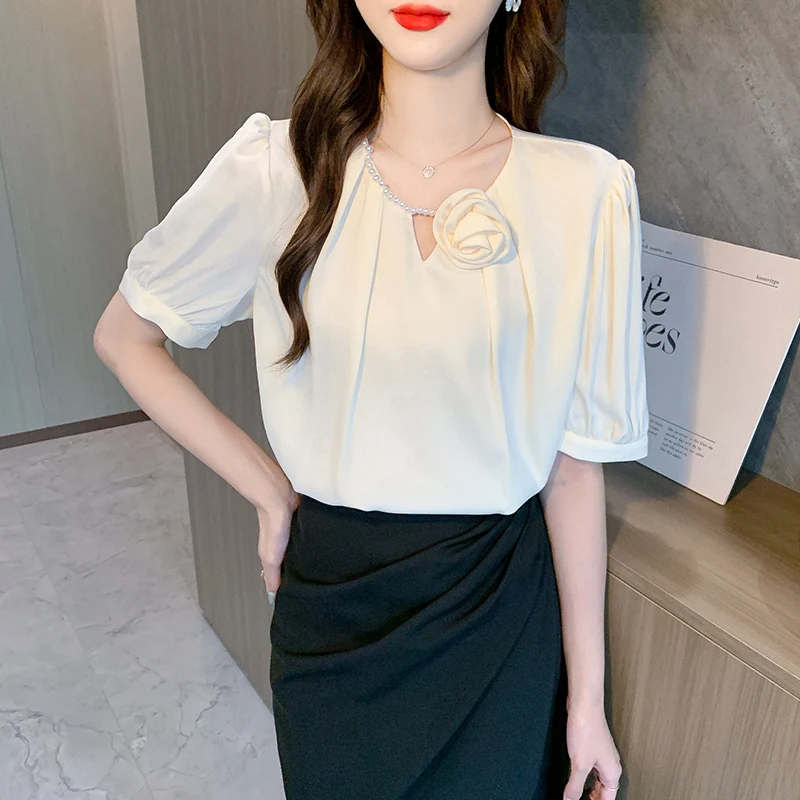 

Женская шифоновая блузка с коротким рукавом, круглым вырезом и бисером